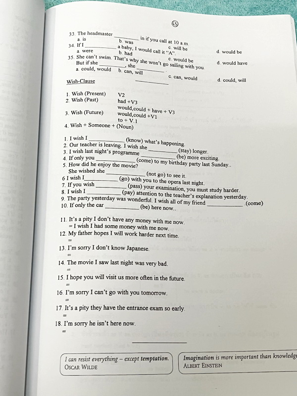 ►อ.ถ้วย◄ หนังสือเรียนภาษาอังกฤษครูพี่ถ้วย คอร์ส Grammar เล่ม 1-2 สอบเข้าเตรียมอุดม + ชีทเฉลย + ชีทสรุปแกรมม่า ในหนังสือมีโจทย์เยอะมาก มีจดบางหน้า จดละเอียด มีชีทเฉลยใช้คู่กับหนังสือให้ต่างหาก และมีชีทตัวอย่างการสรุป Grammar ย่อๆให้พอเข้าใจแบบภาพรวม ควรจำเ