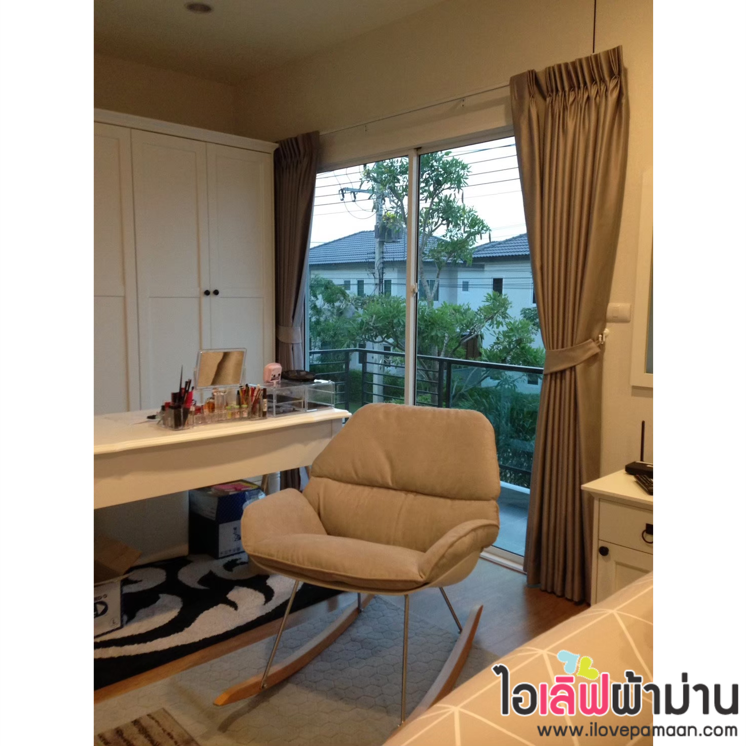 [H422] Centro รังสิต ม่านจีบ ผ้าโปร่ง