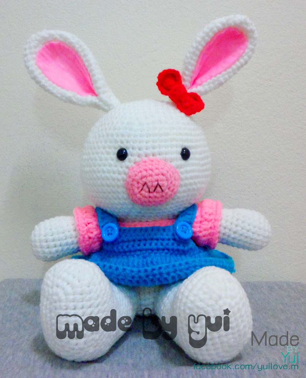 ตุ๊กตาถักไหมพรมหมูกระต่าย