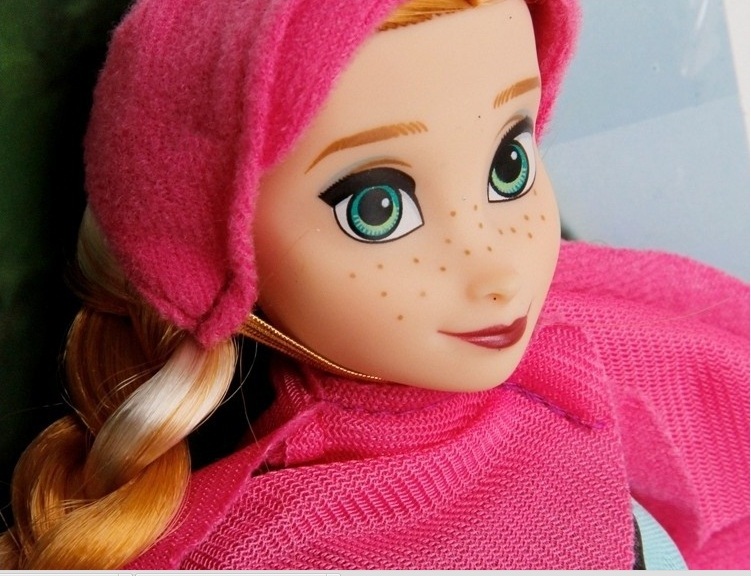 ตุ๊กตาอันนากับเอลซ่า จากfrozen
