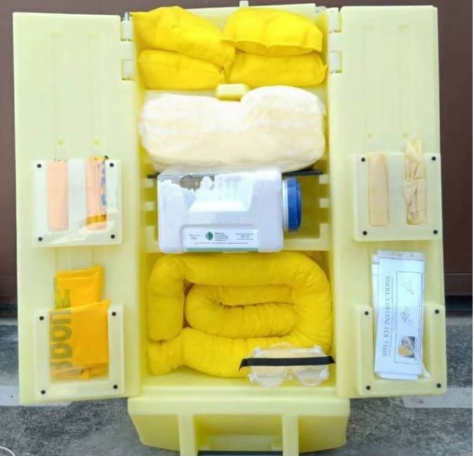 วัสดุดูดซับสารเคมีแบบเคลื่อนที่