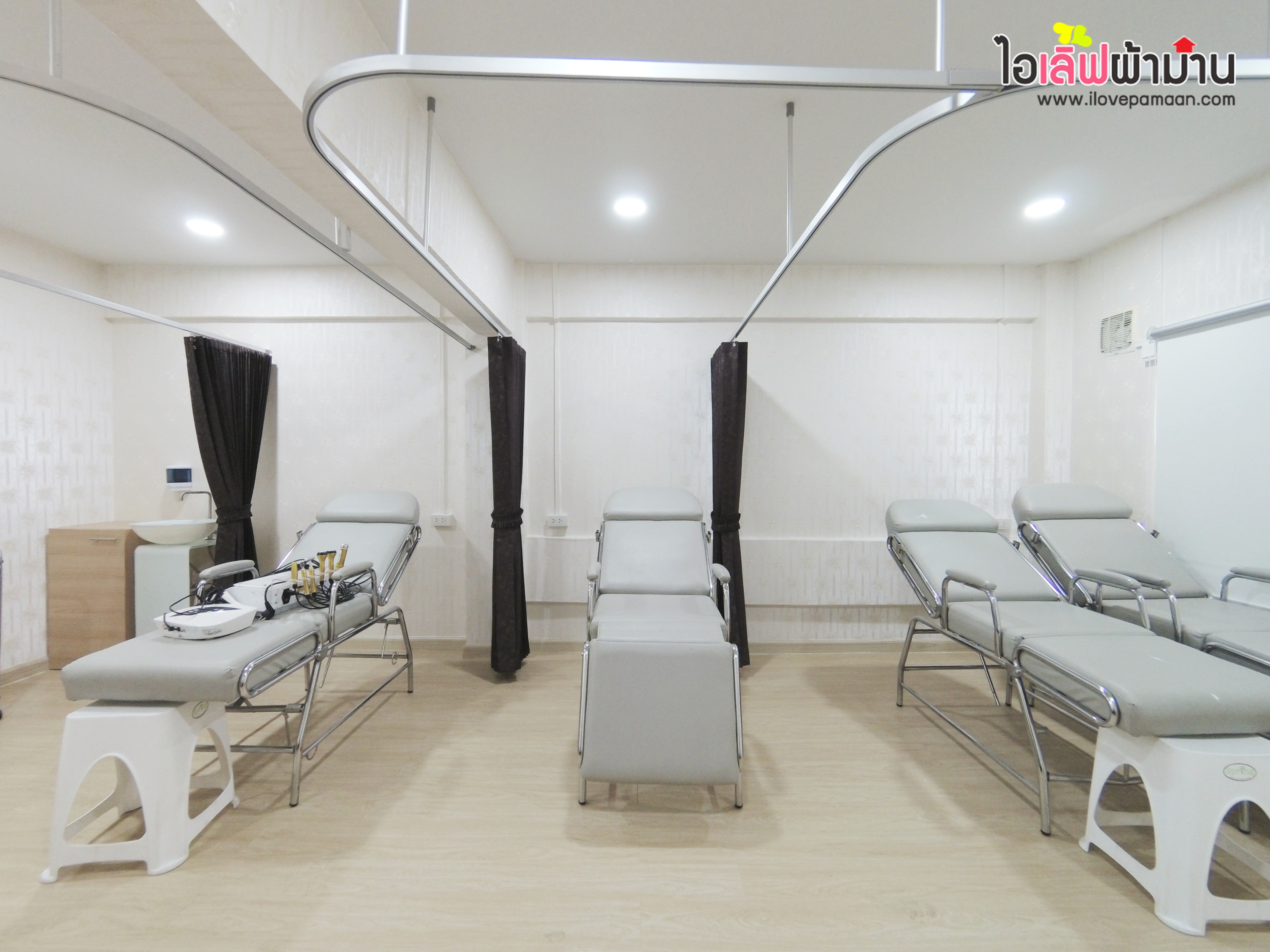 Supanun Clinic ศุภานันคลีนิค ม่านกั้นเตียง