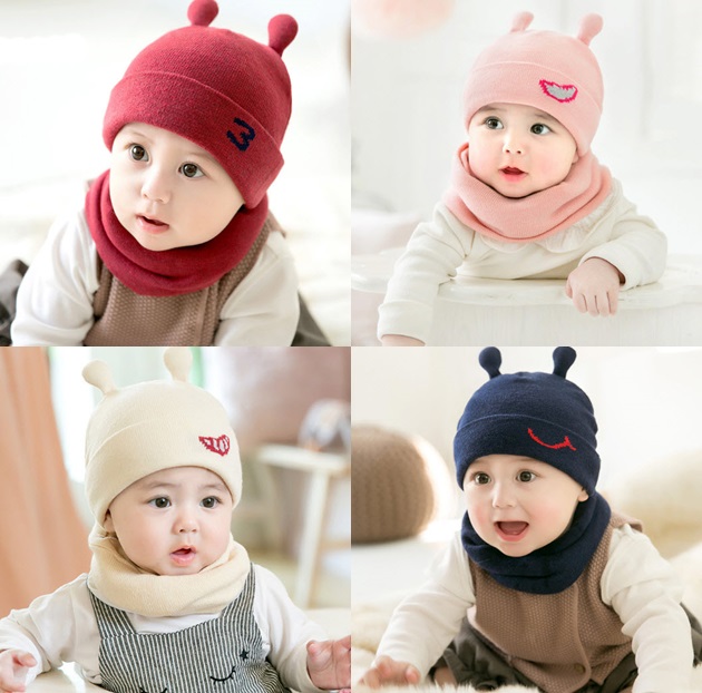 yu1309 หมวกเด็ก+ผ้าพันคอ 5 ใบต่อแพ็ค **คละสี**