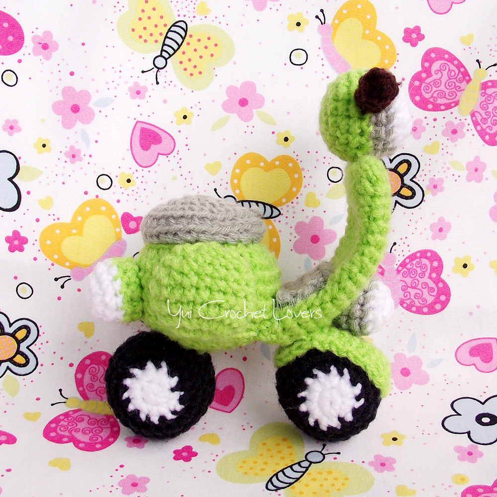 Mini Vespa เวสป้า พวงกุญแจ