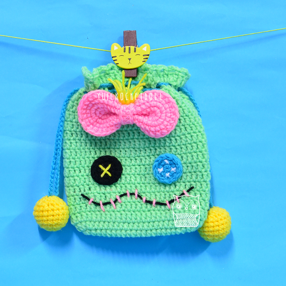 กระเป๋าหูรูดไหมพรม สกั๊มป์ Scrump Drawstring Crochet Bag