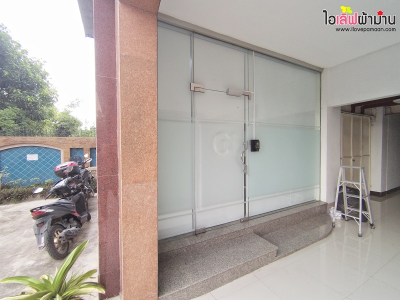 บริษัท เซ็มเทค อินเตอร์เนชั่นแนล จำกัด ม่านม้วน สวย ดูแลง่าย ประหยัดพื้นที่