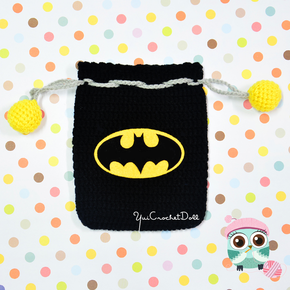 กระเป๋าหูรูดไหมพรม แบทแมน Batman Drawstring Crochet Bag