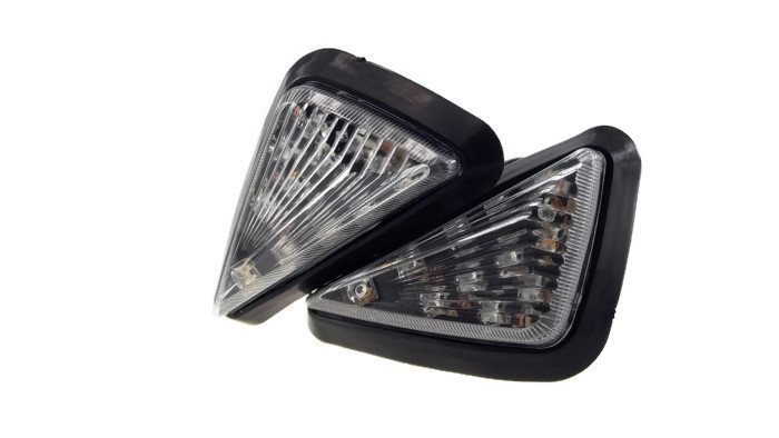 ไฟเลี้ยวแต่ง LED สามเหลี่ยม