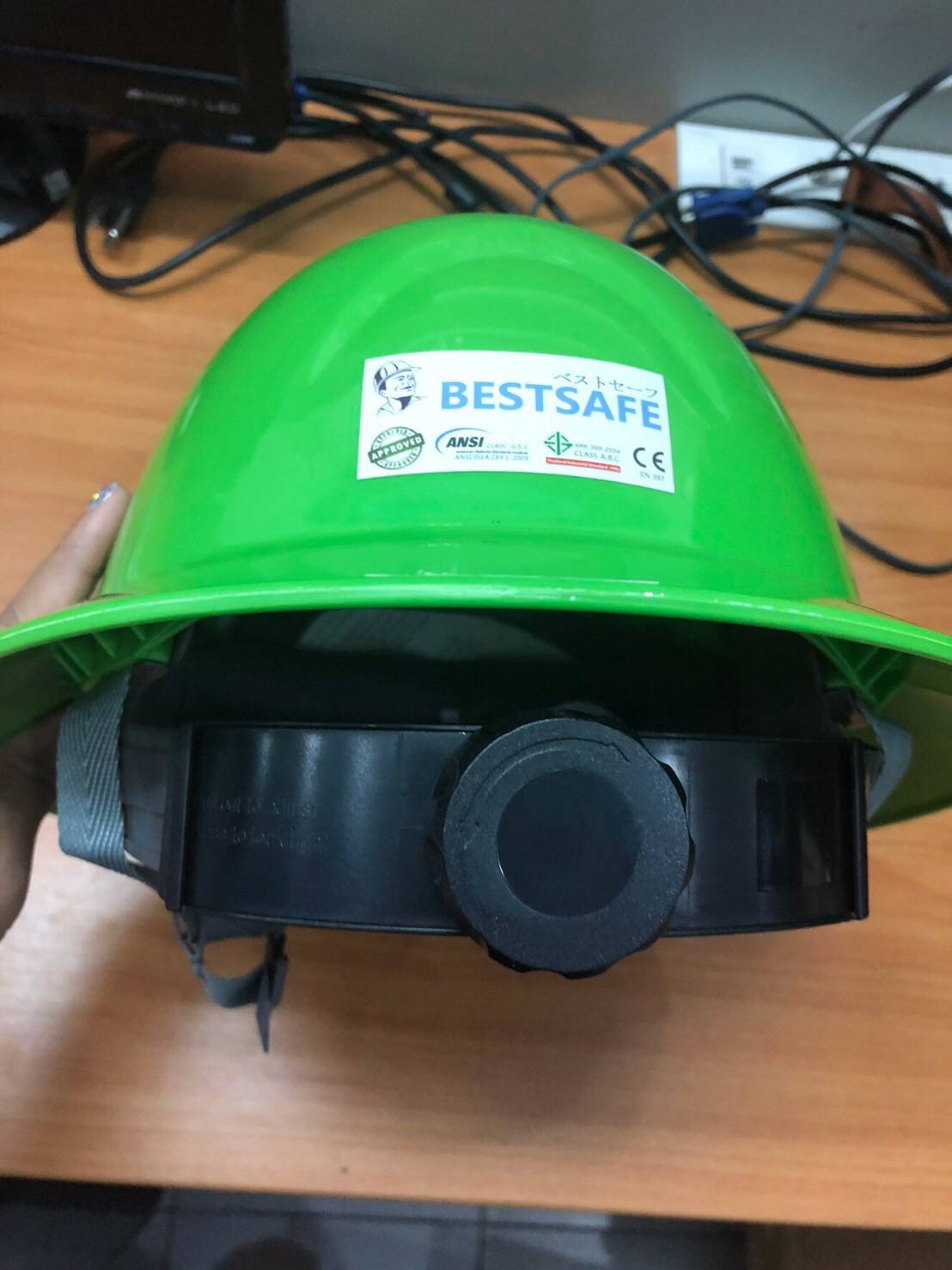 หมวกนิรภัยปีกรอบ เซฟตี้มาตรฐาน USA รุ่น Full Brim กันไฟฟ้า 20,000 V