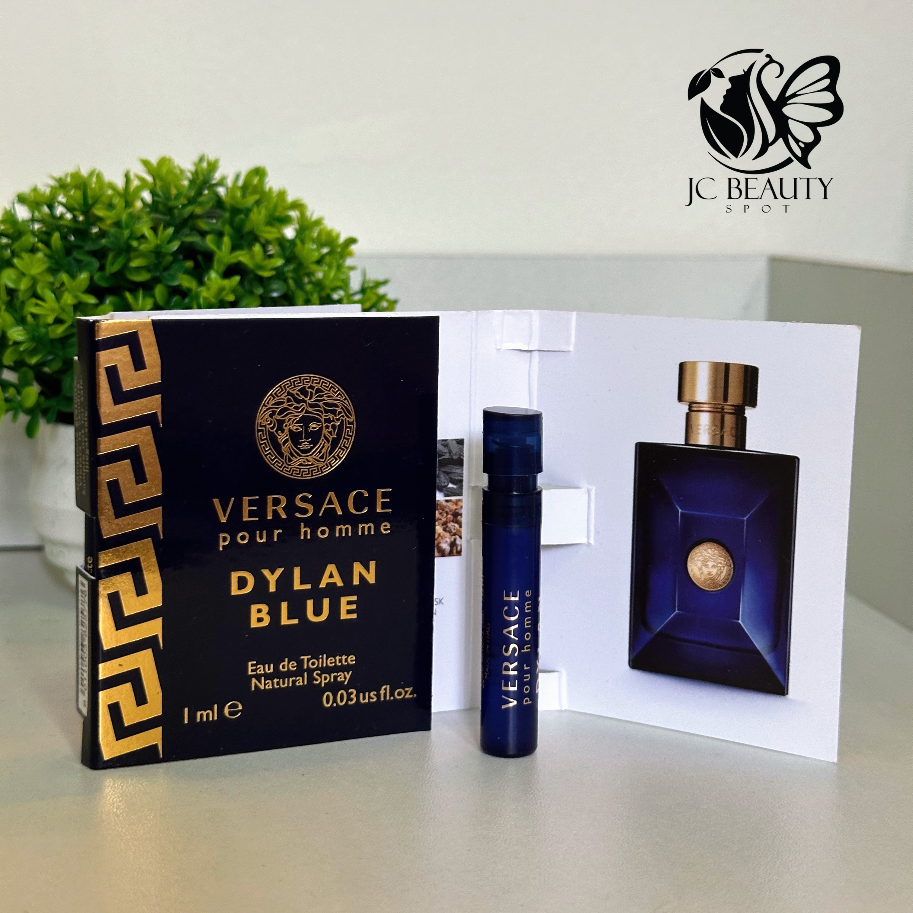 Versace Pour Homme Dylan Blue Versace EDT for men Spray 1ml.