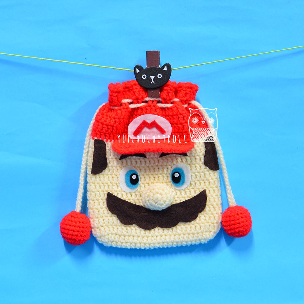 กระเป๋าหูรูดไหมพรม มาริโอ้ Mario Drawstring Crochet Bag