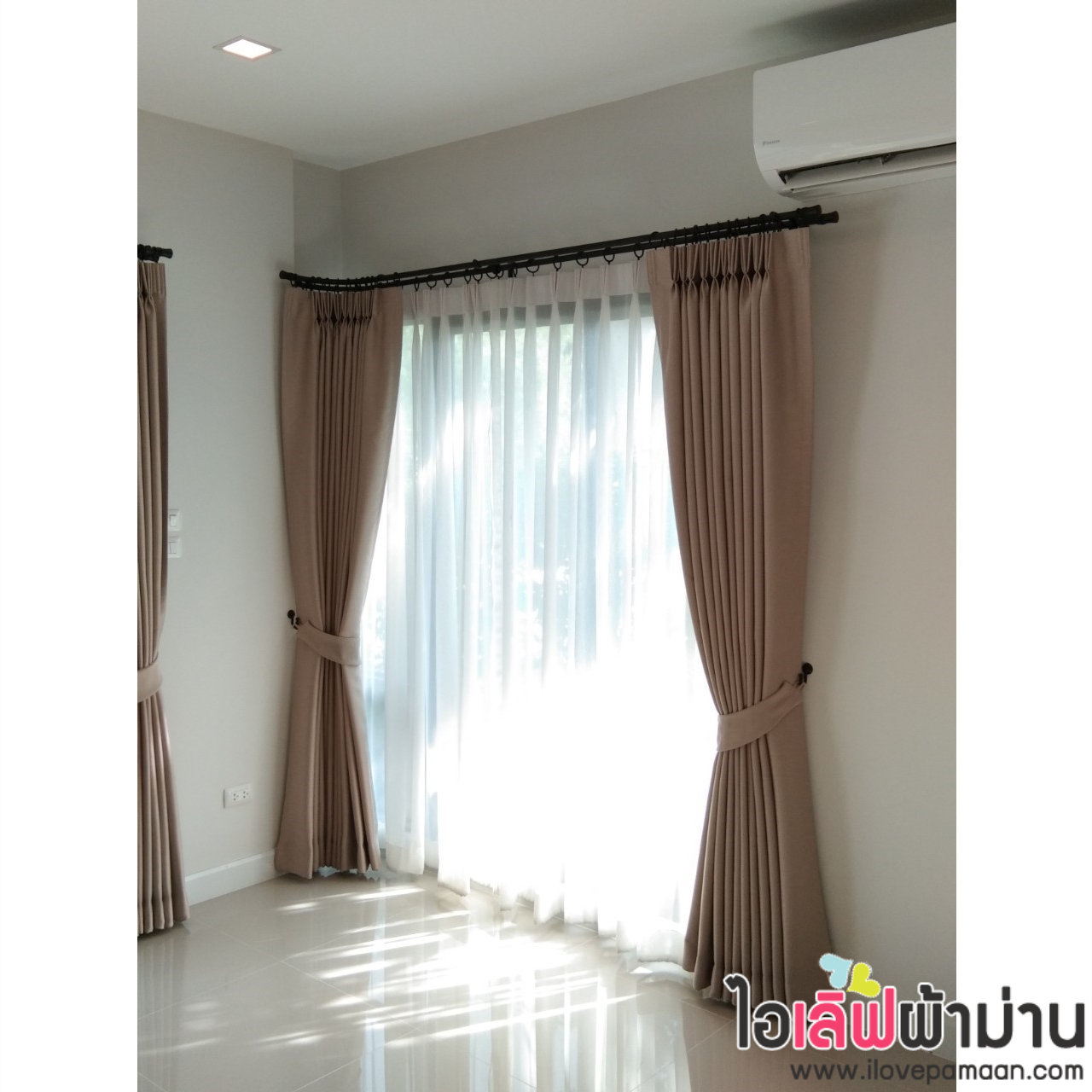 [H425] เวนิว ติวานนท์-รังสิต ม่าพับ ม่านจีบ