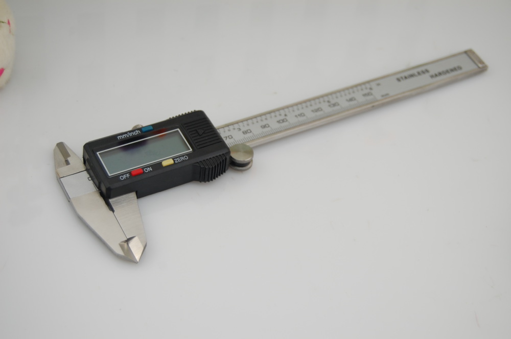 เวอร์เนีย ดิจิตอล 6นิ้ว 0-150 mm ( Digital vernier Caliper )
