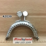 ปากกระเป๋าปิ๊กแป๊ก 2.5" สีเงิน (ที่บิดตุ้มกลมใหญ่)