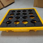 พาเลทเซฟตี้แบบ 1 Drum สำหรับเคลื่อนย้ายและป้องกันสารเคมีหก Size:68*68*15(L*W*H/CM)