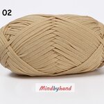 ไหมเส้นแบน น้ำหนัก 200g. รหัสสี 02 สีกากีอ่อน