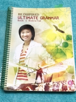 ►ครูพี่แนน Enconcept◄ หนังสือเรียนอัลติเมทแกรมม่า Ultimate Grammar Book & Exercise สรุปแกรมม่าภาษาอังกฤษทุกเรื่องในเล่มเดียว มี Trick เทคนิค วิธีการทำข้อสอบมากมายจากครูพี่แนน จดครบเกือบทั้งเล่ม จดด้วยปากกาสี จดละเอียดมาก มีกฎเหล็ก หลักการใช้แกรมม่า และมีเ
