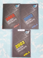 ►วีเบรน We Brain◄ MA 300Z Review Problems Vol.1-3 ครบเซ็ท รวมโจทย์วิชาคณิตศาสตร์ ในหนังสือมีโจทย์รวมทั้งหมด 2,002 ข้อ คลอบคลุมเนื้อหาที่ต้องใช้สอบเข้ามหาวิทยาลัยครบทุกบท มีเฉลยแบบฝึกหัดอย่างละเอียด มีแสดงวิธีทำอธิบายอย่างละเอียดครบทุกข้อ หนังสือใหม่เอี่ยม