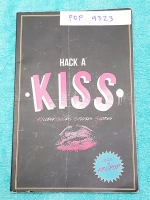 ►ครูป๊อป◄ POP 5691 Hack a Kiss ครูป็อป สรุปเนื้อหาสังคมครบทุกสาระ มีเทคนิคการจำลัดเยอะมาก,ครูป็อปอธิบายหลักสำคัญในการตอบคำถามว่า ถ้าเจอคำถามแนวๆนี้ ควรจะตอบคำถามอย่างไรให้ตรงประเด็นที่สุด ,มี Kiss Vocab แปลคำศัพท์สังคมเป็นไทยทำให้เข้าใจง่ายมาก,มี Key ลัดต