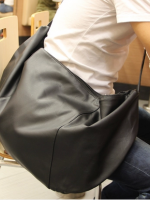 กระเป๋าผู้ชาย | กระเป๋าแฟชั่นชาย กระเป๋าสะพายข้าง แฟชั่นเกาหลี