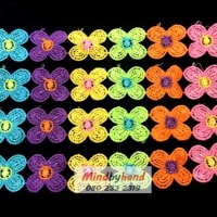 ดอกคละสี แบบ 4 กลีบ