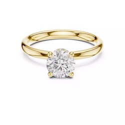แหวนเพชรโมอีส Round Cut Hidden Halo Diamond Wedding Ring