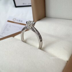พร้อมส่งฟรี แหวนเพชรโมอีส เงินแท้925 ชุปทองขาว Moissanite Engagement Wedding Ring