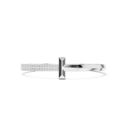 กำไลข้อมือเพชรโมอีส Knife Edge Criss Cross Religious Bracelet For Men