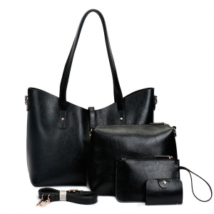 ♥พร้อมส่ง♥ กระเป๋าสะพายสีดำ เซ็ท 4 ชิ้น